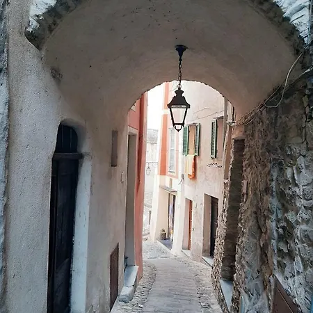 Mare E Monti Vallebona
